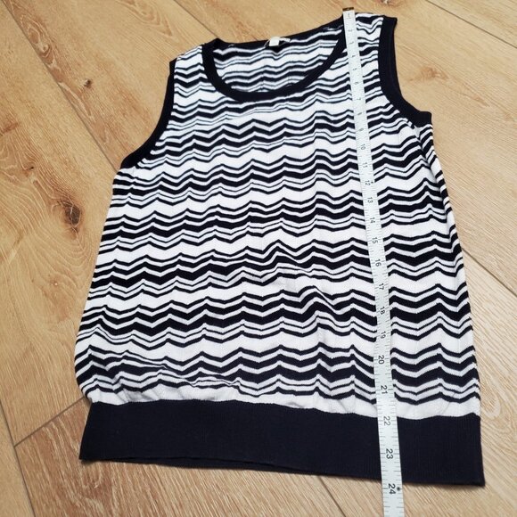 Talbots Womens Sweater Vest Size M 100% Cotton Blue White Chevron Preppy Casual - Picture 9 of 11